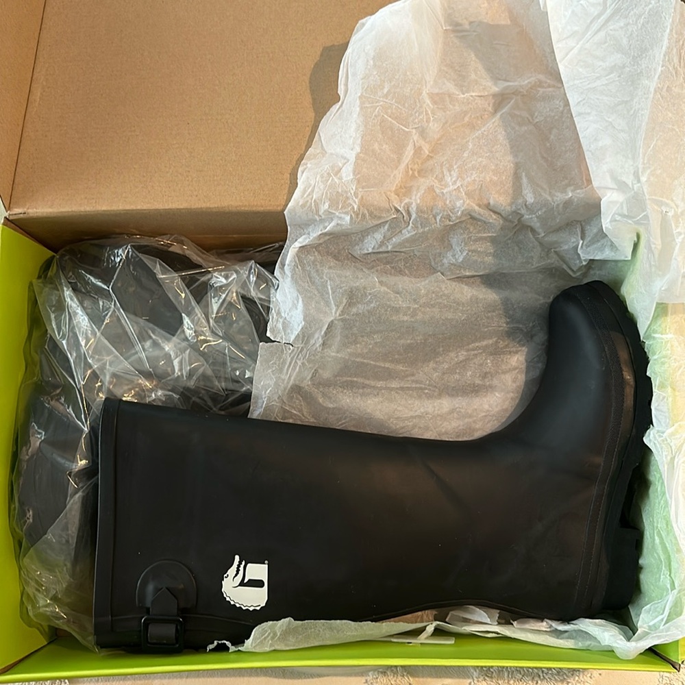Gator Wader rain boots. New in box never worn.